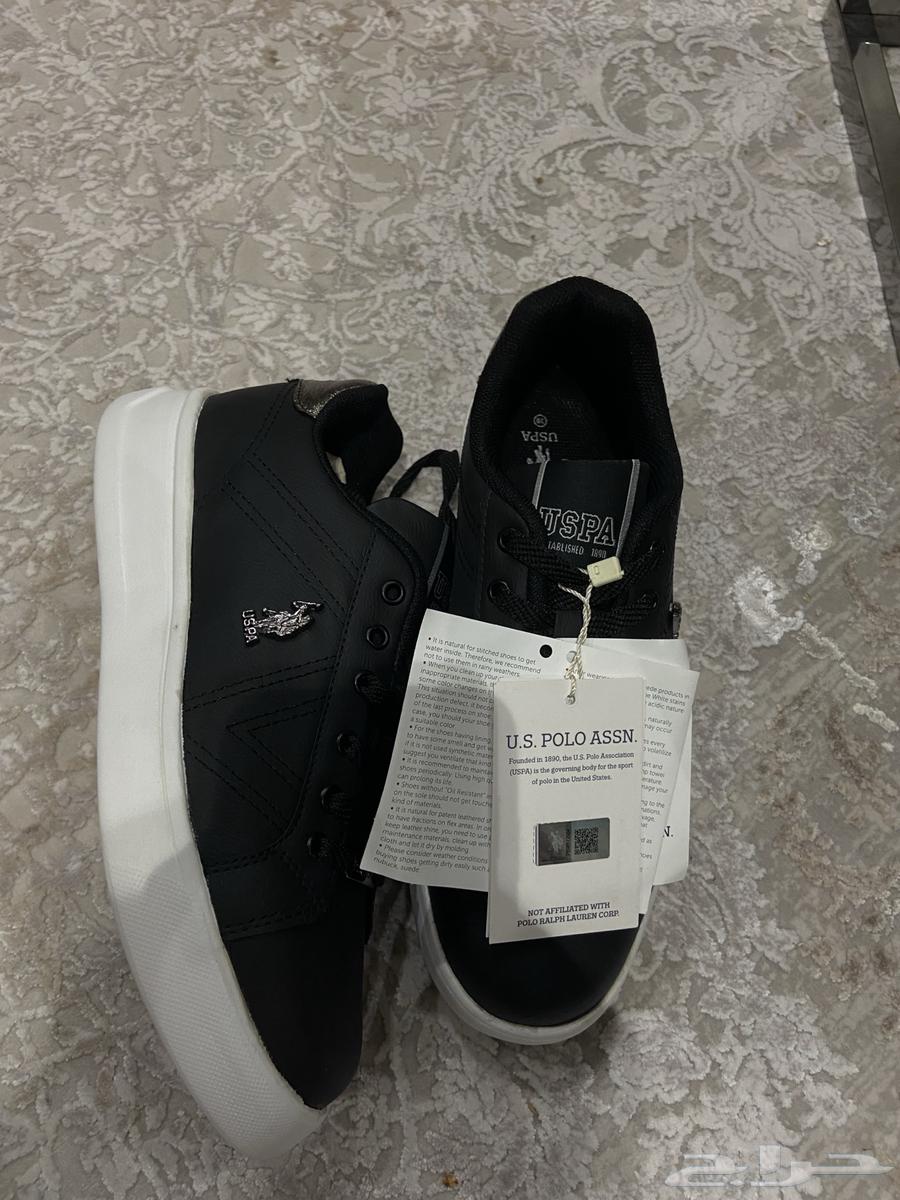 Sports shoe63276324183809113