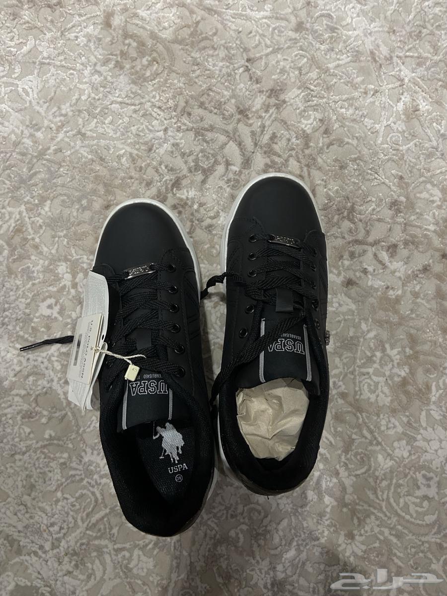 Sports shoe63276324183809112