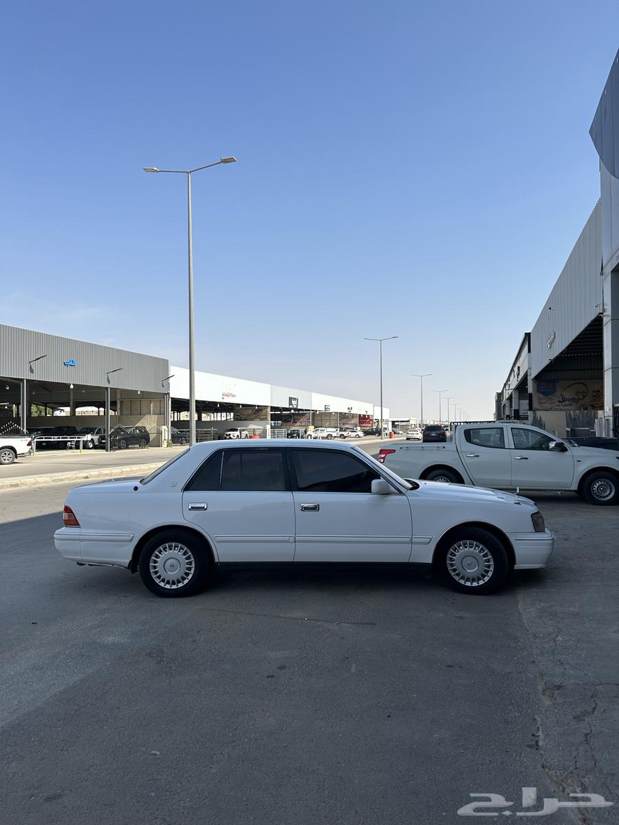 كراون تويوتا 199863477806921346111
