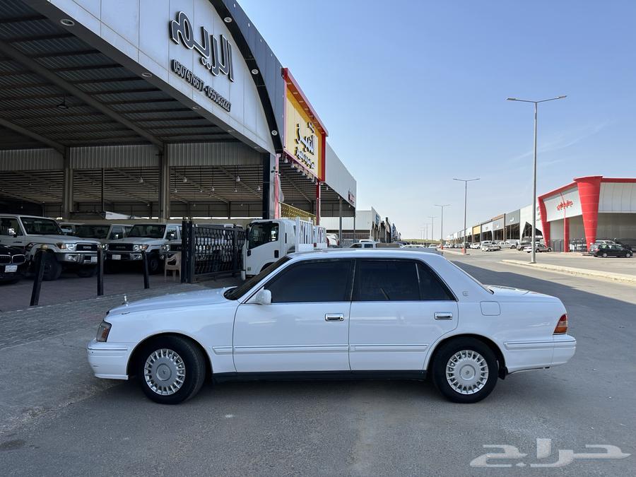 كراون تويوتا 199863477806921346110