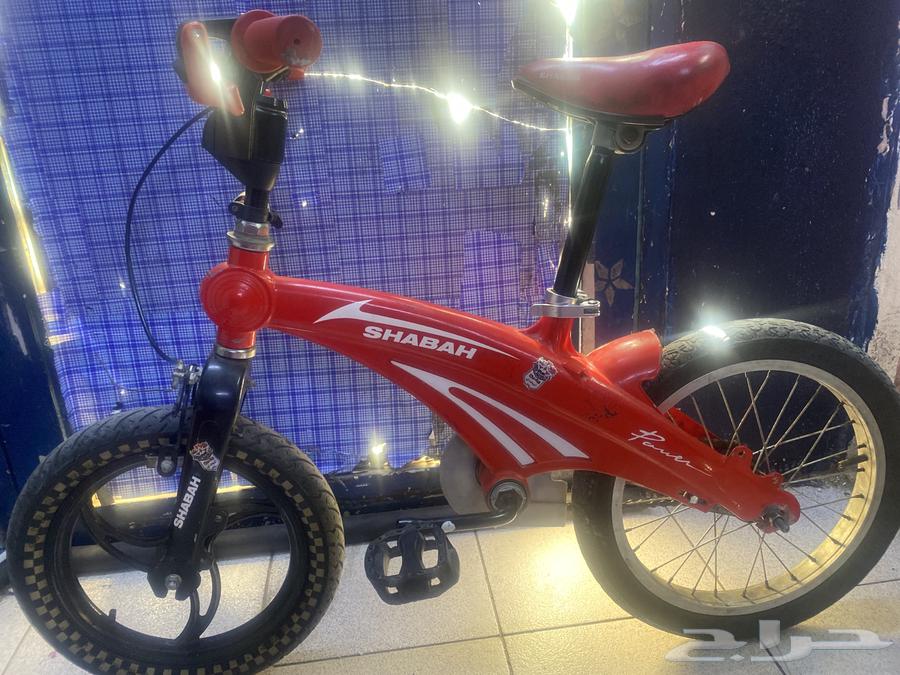 Bike for sale, medium size. Used for only one week.632785825031701129