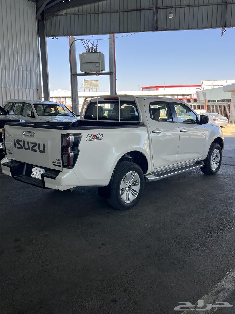 Isuzu D-Max 2022, driven 64,000 ((sold))63472084058241114