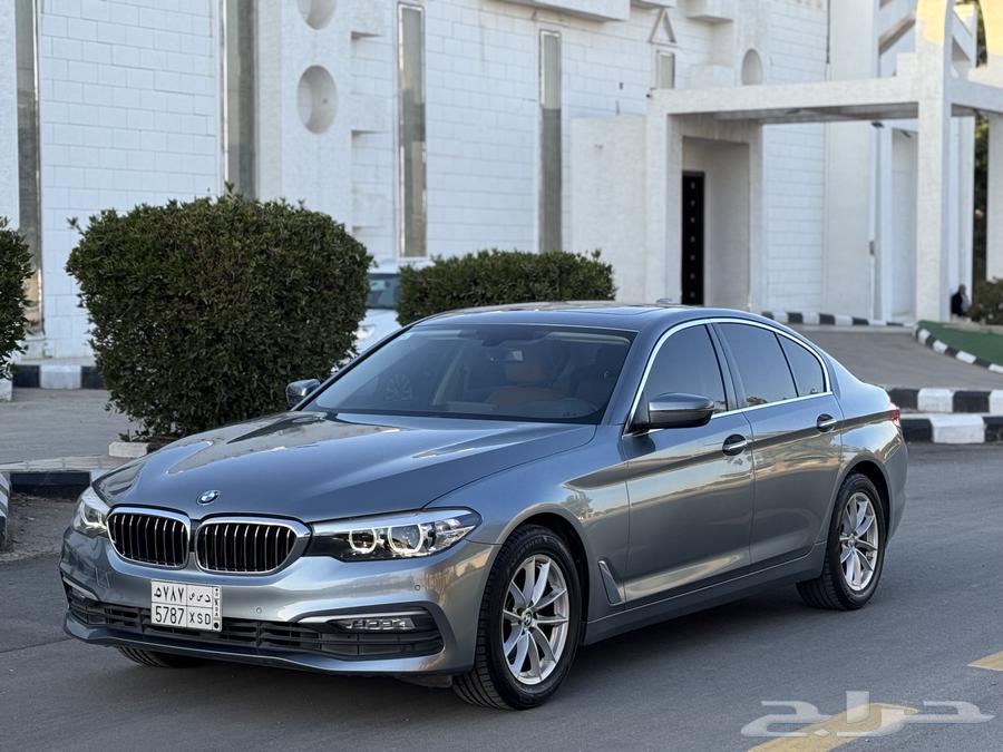 BMW 2018 i52063470072075393111