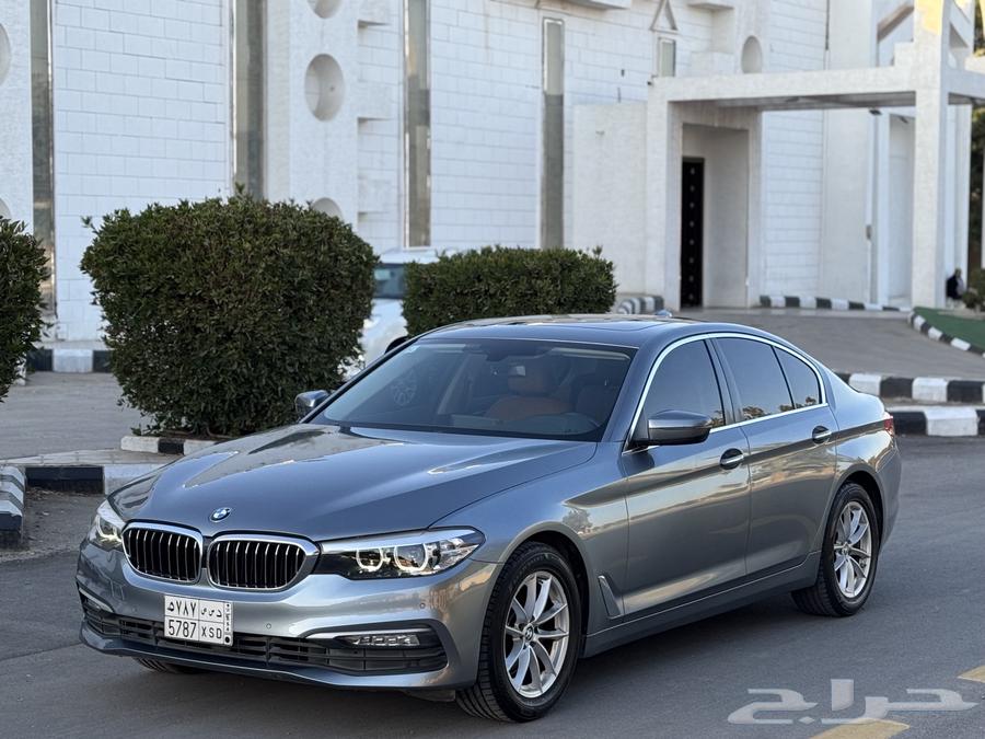 BMW 2018 i52063470072075393113