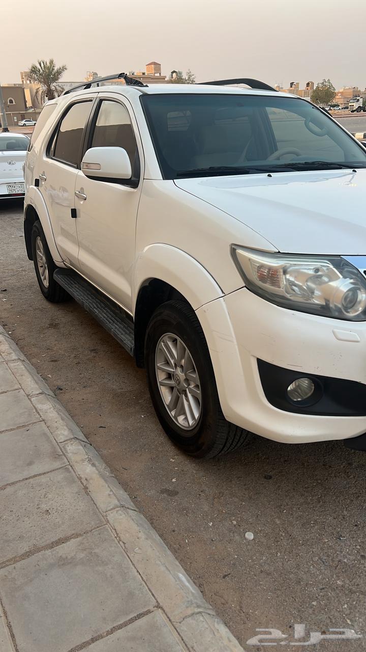 فورشينر 2012 ابيض فل كامل تماتيك 6 سلندر634750646475551116