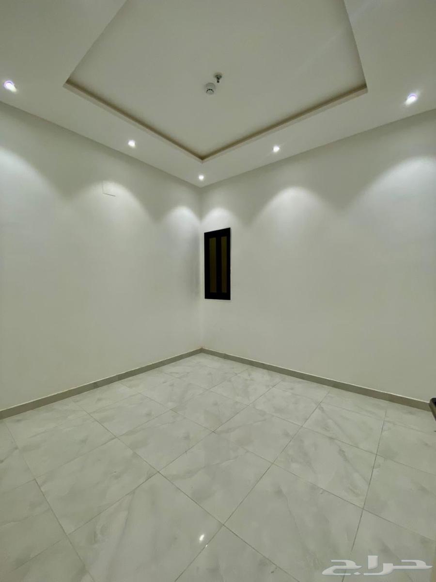 للإيجار شقه ارضيه في طويق بمساحة 141 متر63006892157699114