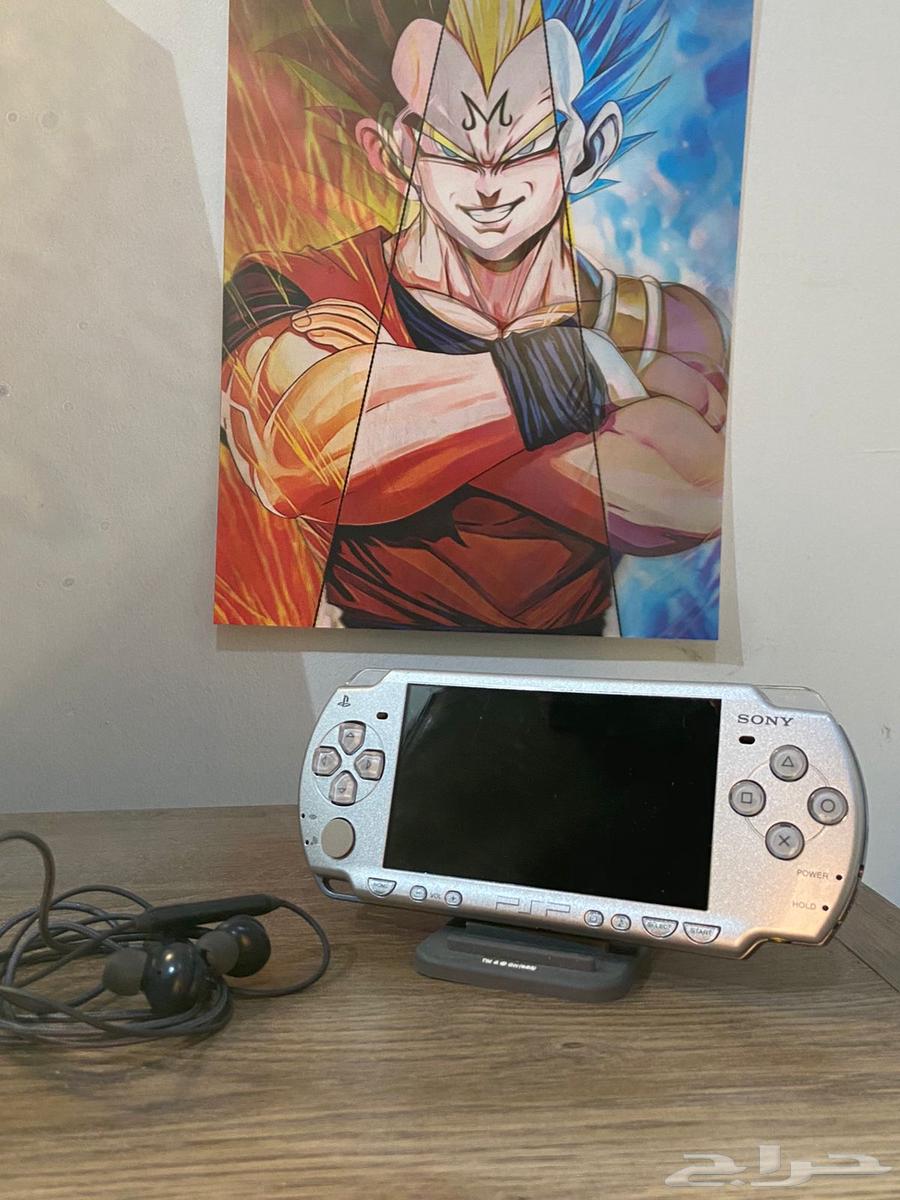 Silver-colored PSP portable PlayStation device63273106485633111