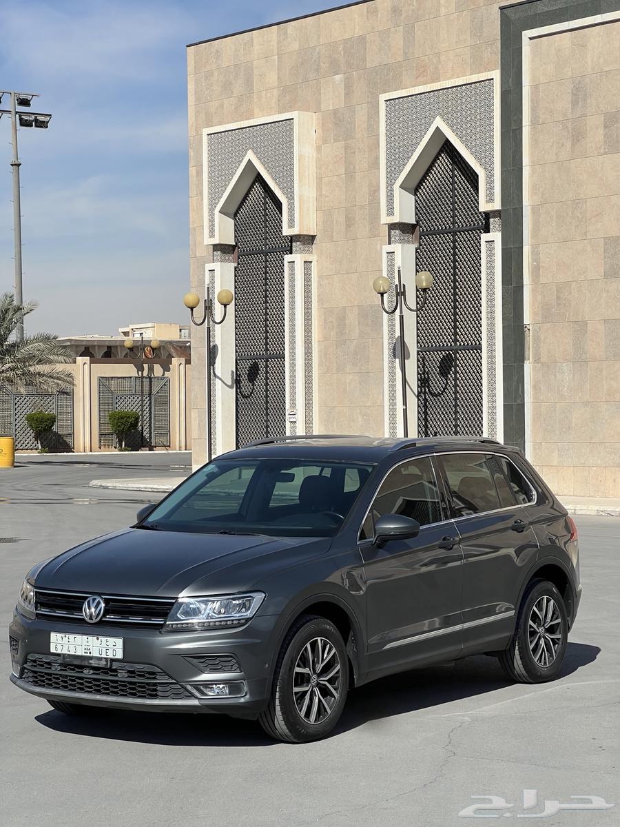 Volkswagen Tiguan with agency warranty63470088980867114