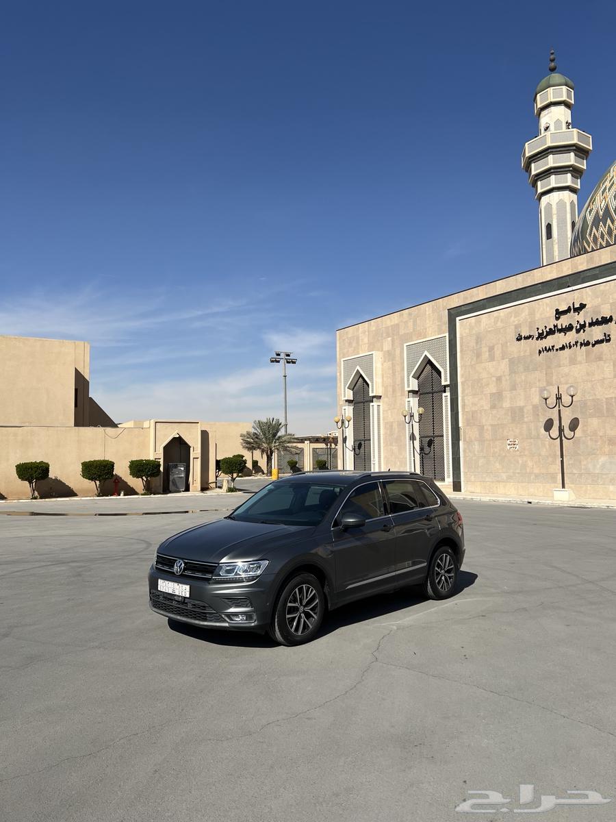 Volkswagen Tiguan with agency warranty63470088980867112