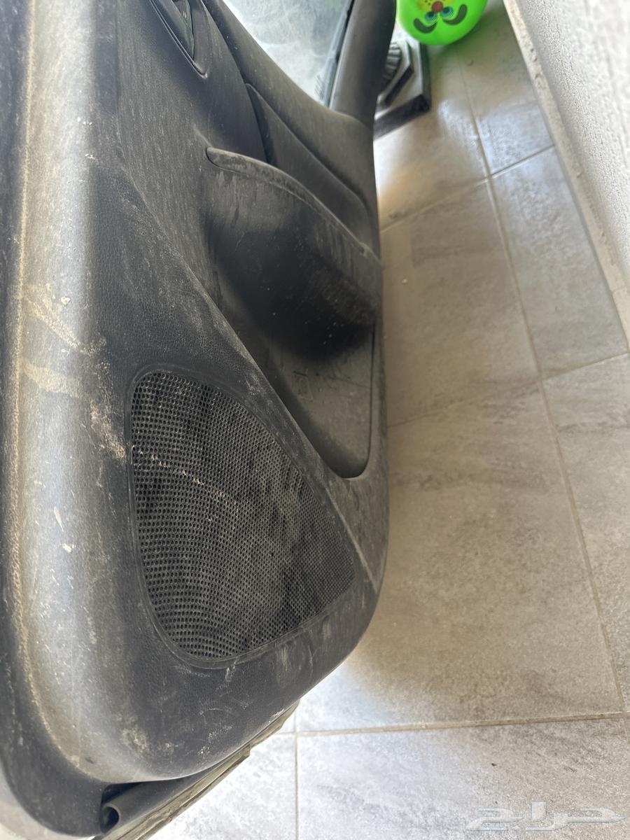 باب ميتسوبيتشي مصدوم L20063470093602817112