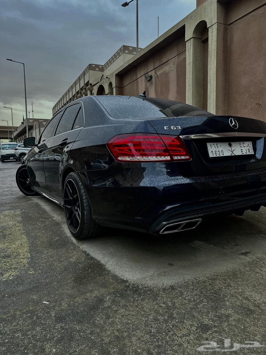 Mercedes E350 2010 with E63 kit, sold63470087681665112