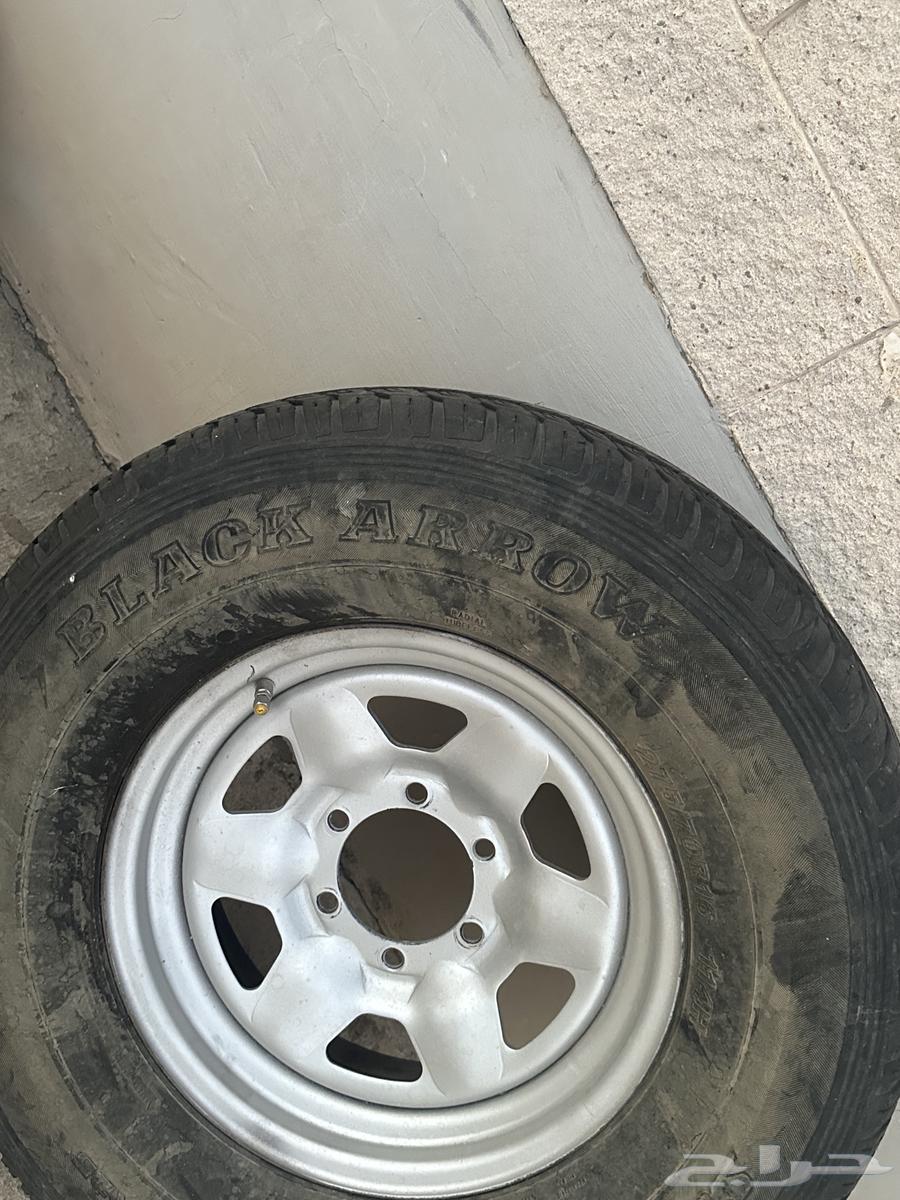 Nice tires 95 with the cover there is half life good there is no lifting or anything else63007004503041114