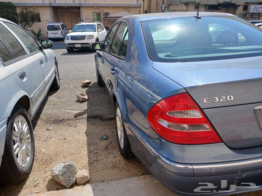 For sale Mercedes E320 model 200363470104992641111