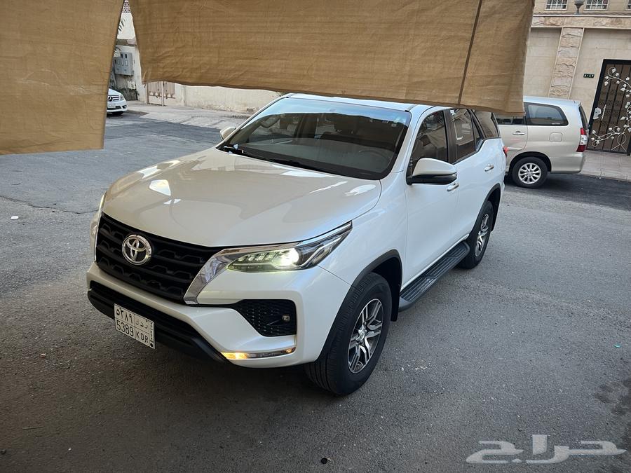 جيب فورشنر VX1 موديل 202363470090456323114