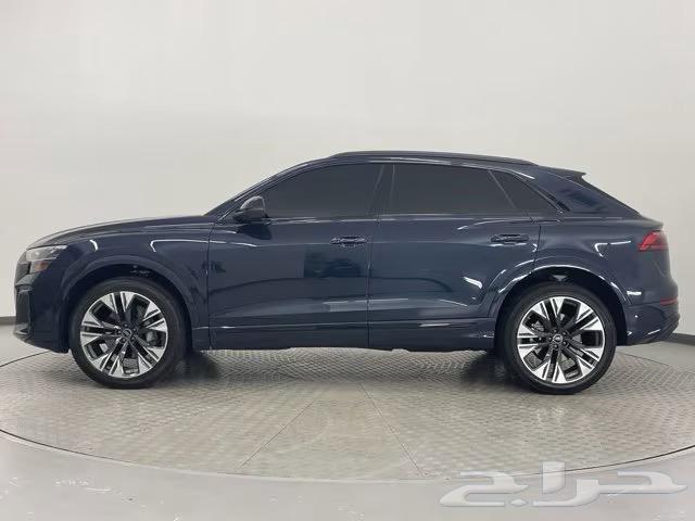 Audi Q8 2024 with 3D sound system at a special price63470093091330111