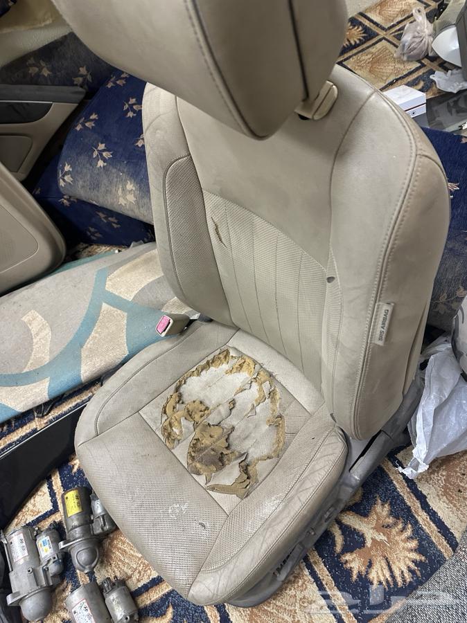 قطع غيار جنسس 2009-201463470104575489112