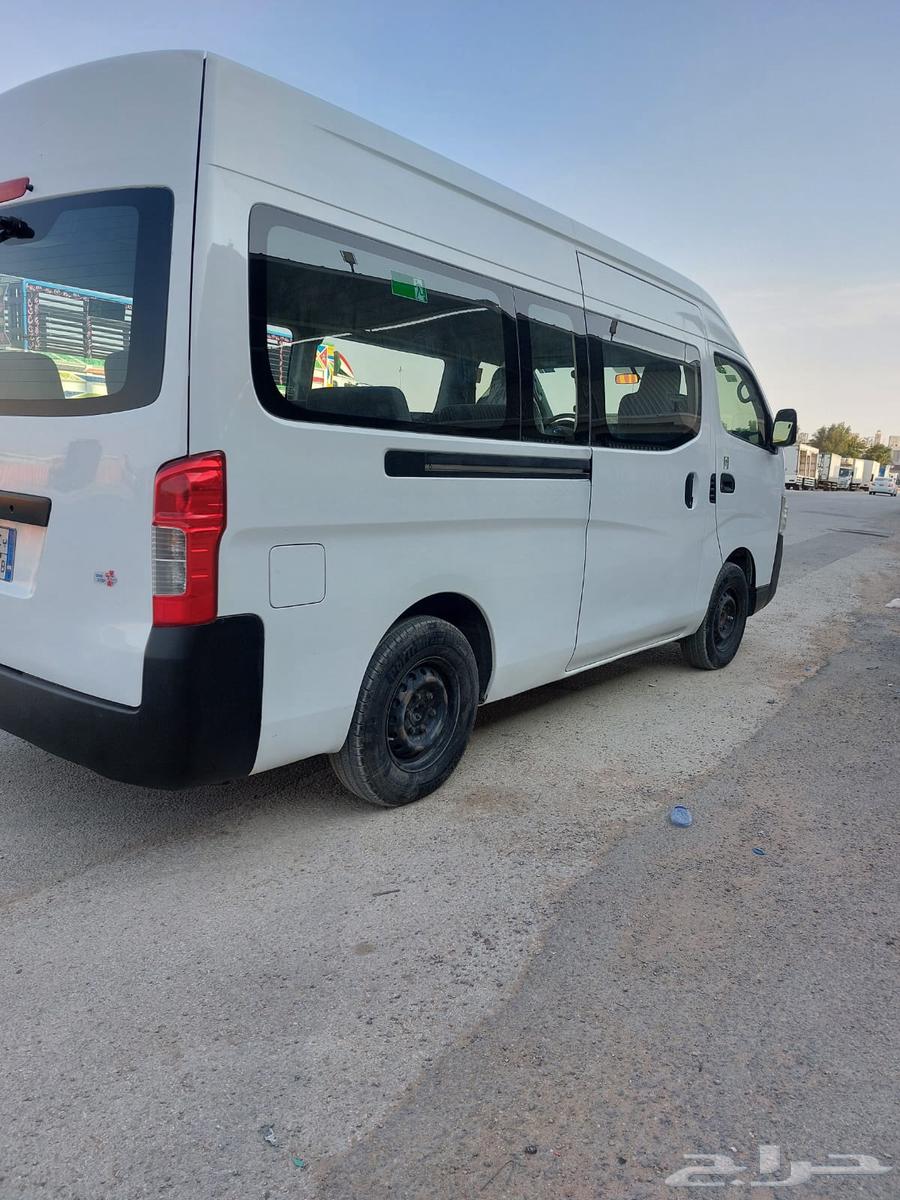 Nissan Uravan 2018 diesel bus63007114580737114