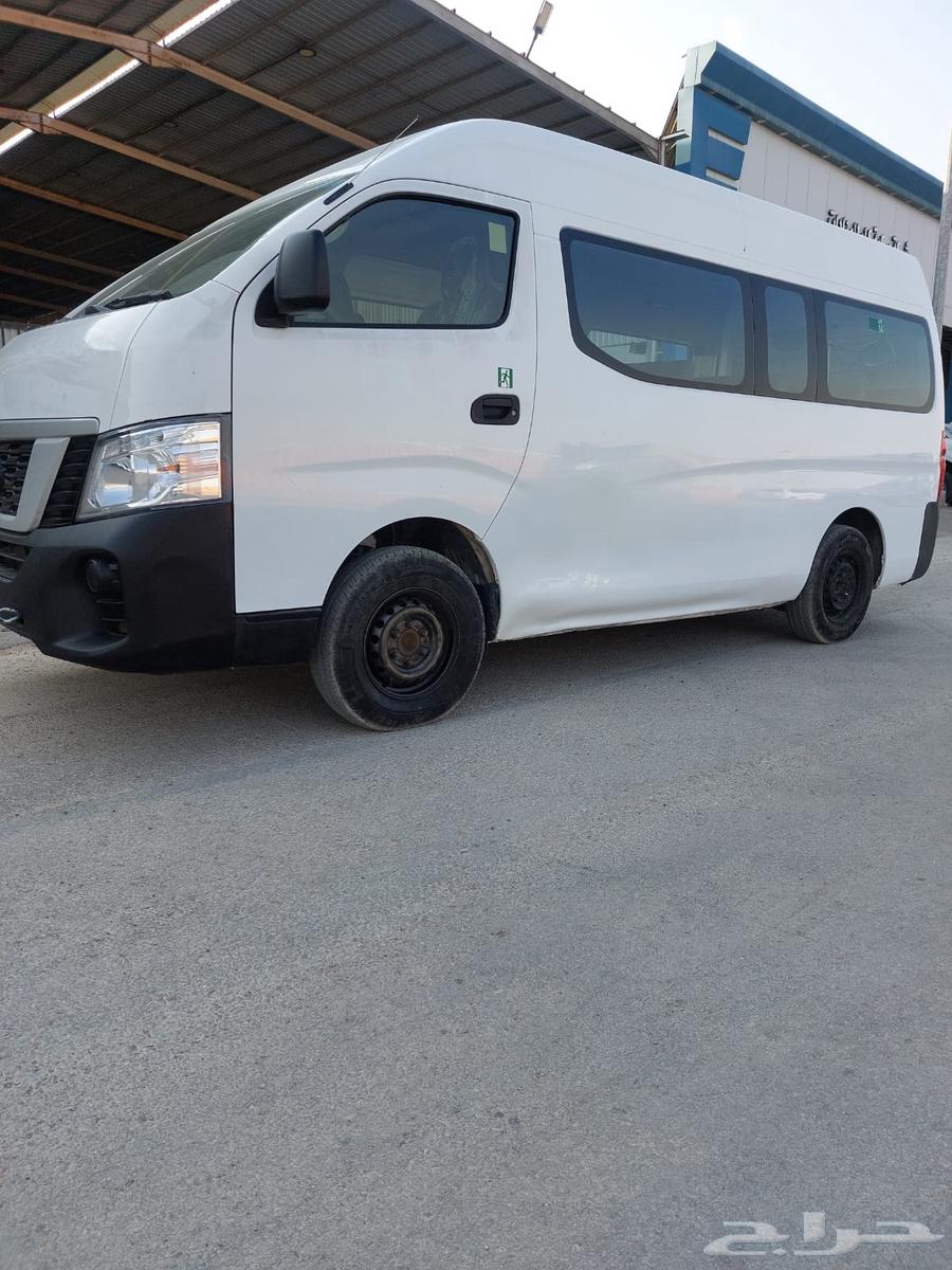 Nissan Uravan 2018 diesel bus63007114580737111