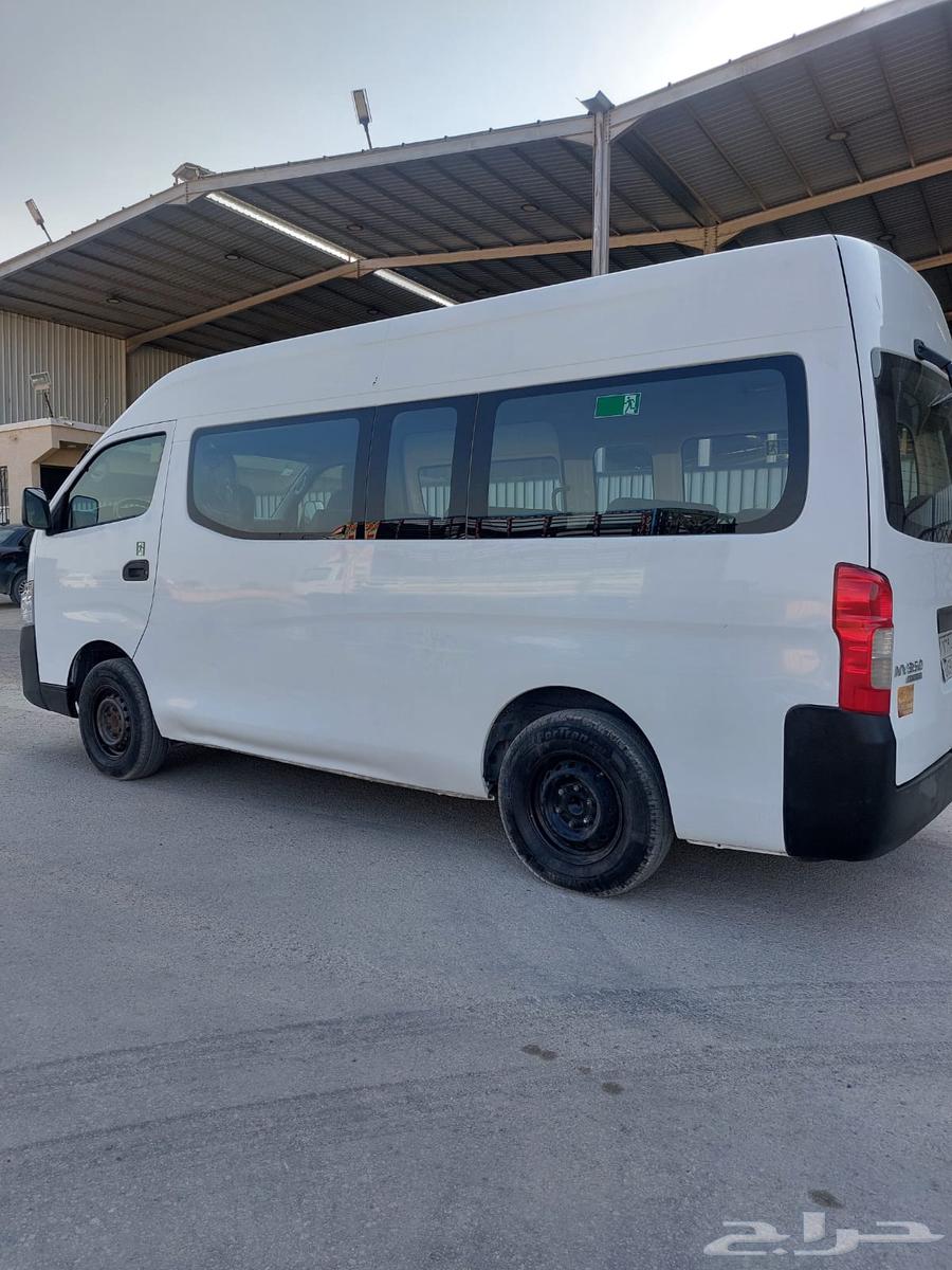 Nissan Uravan 2018 diesel bus63007114580737112