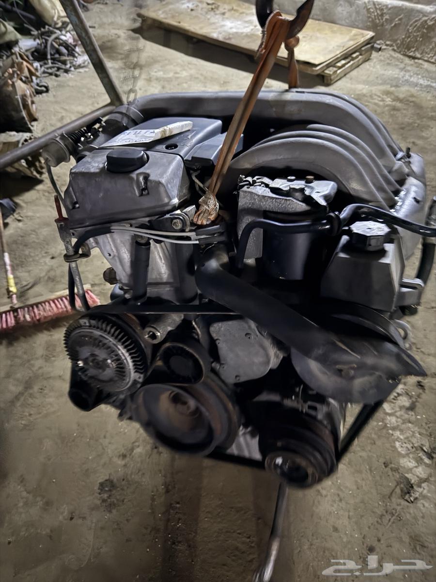 Mercedes diesel engine 605 on display for three days634701602920991118