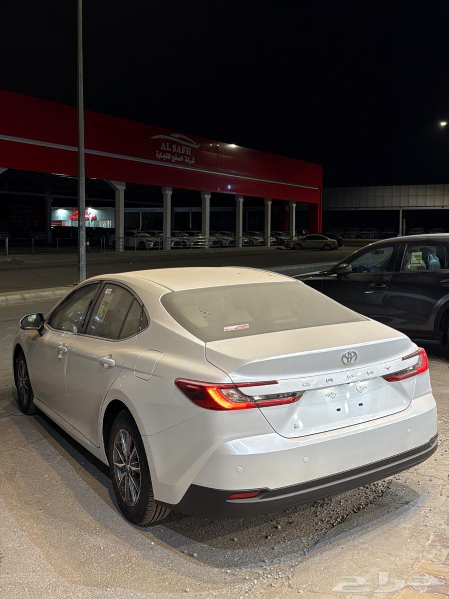 Special offer for Camry 2025 E gasoline, Saudi version, 106,900 including tax63470161991427113