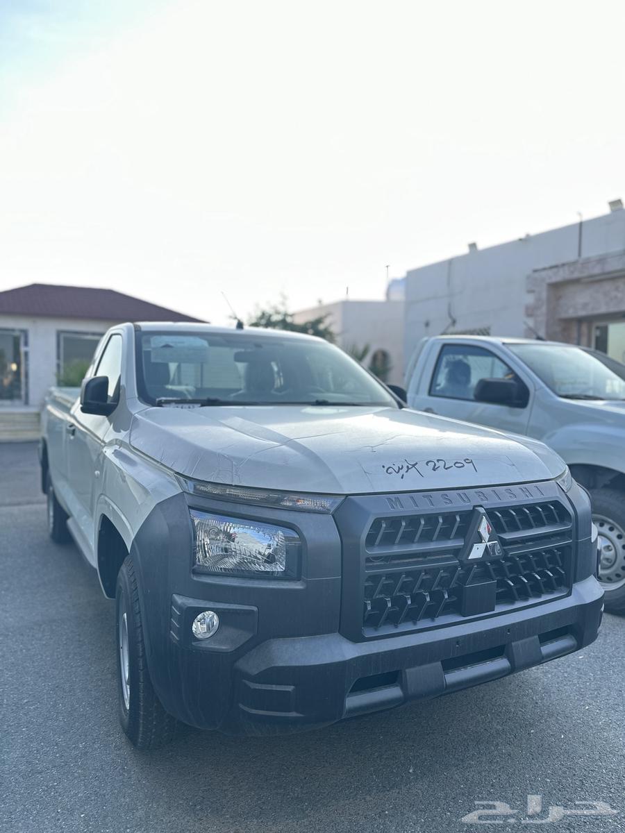 ميتسوبيشي غمارة L200 بنزين 202463470171056770111