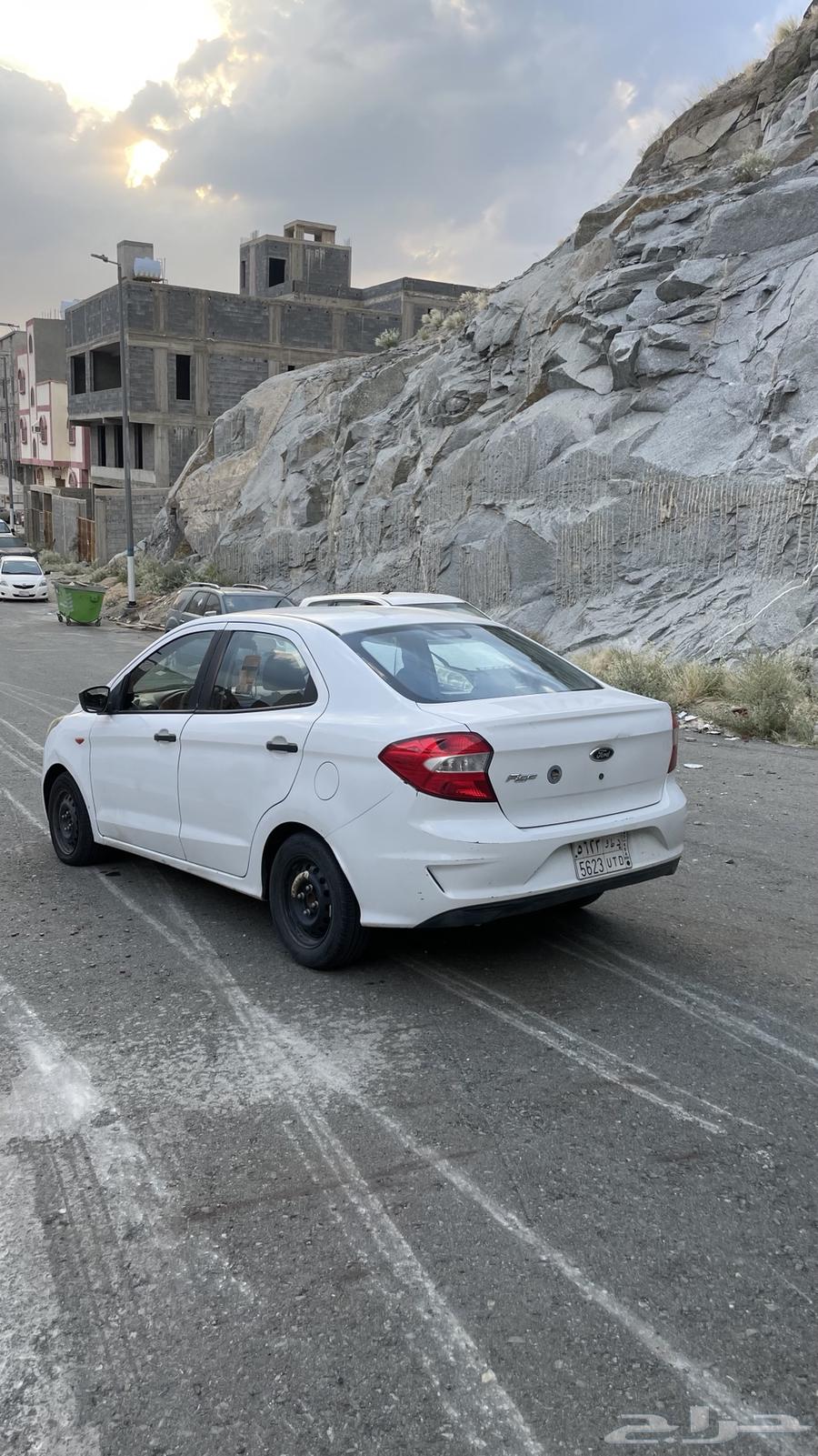Ford Fiesta 201963470234292611112