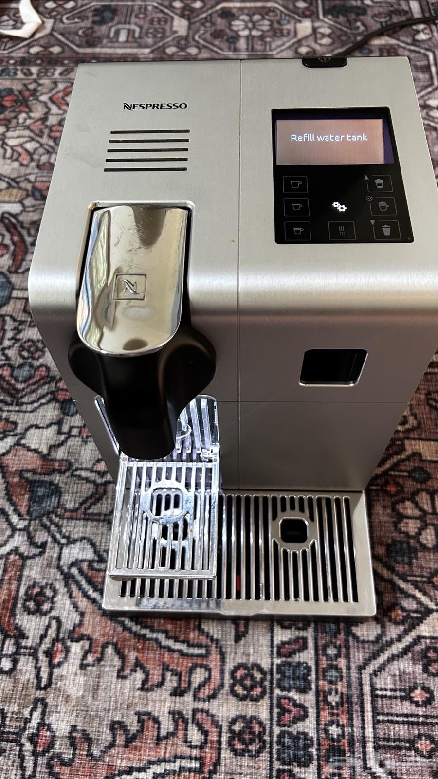 La Cimbali M100 Nespersso Coffee Machine63268603903746111