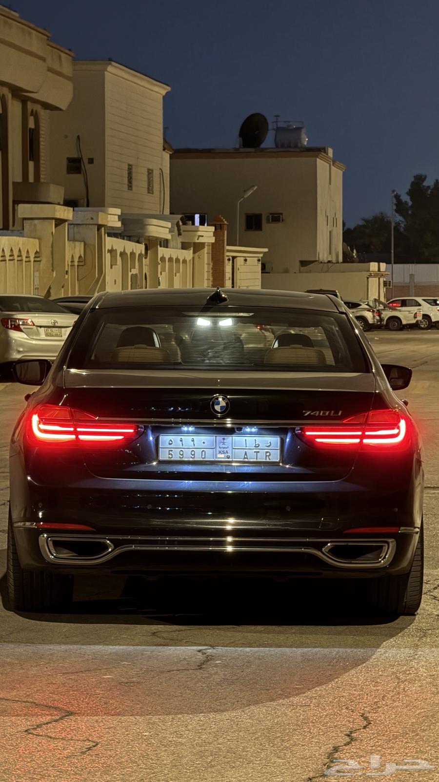 بي ام دبليو 74063470226769154113