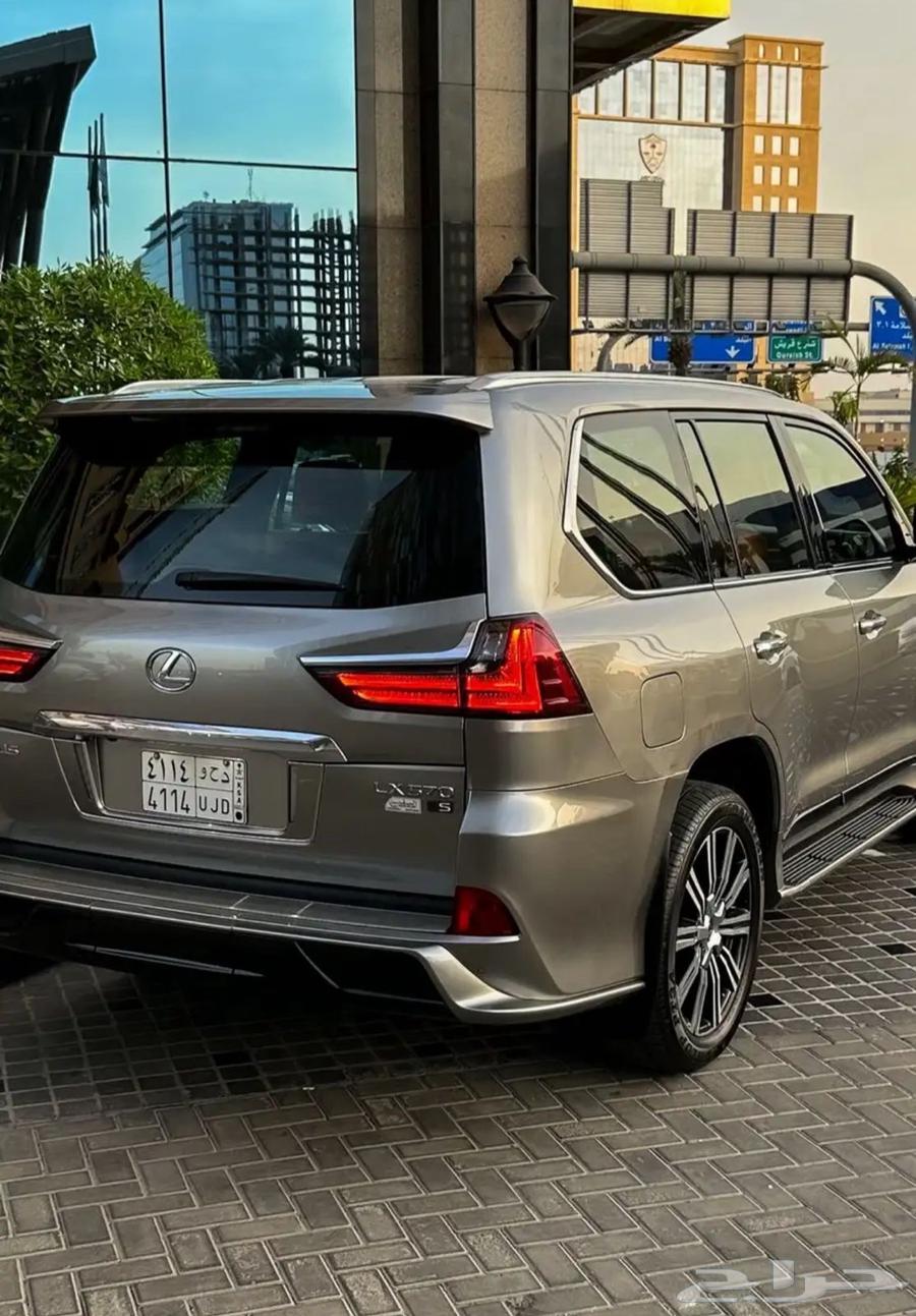 جيب لكزس LX570 S 201863470238687105114