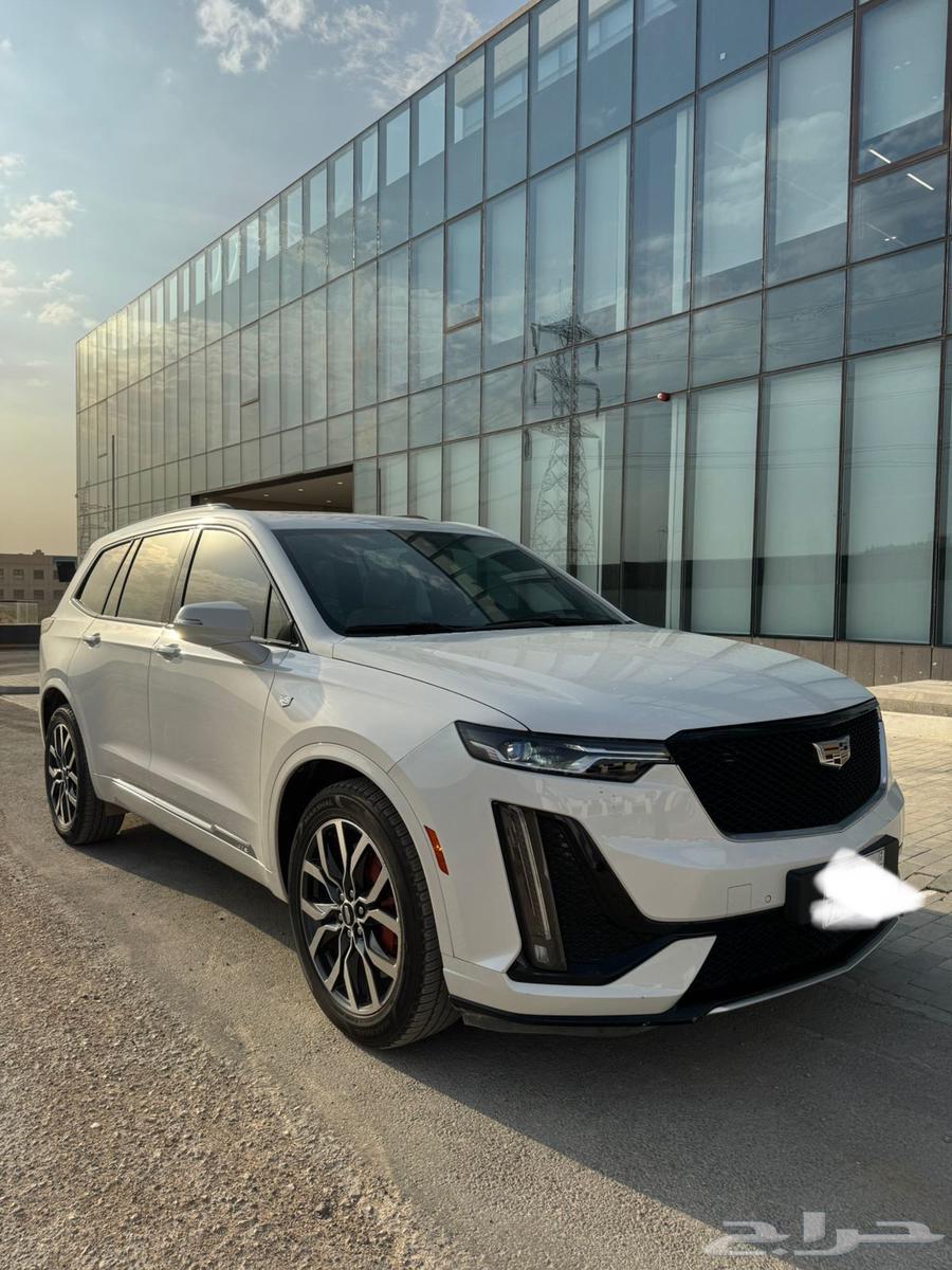 كاديلاك XT6 اعلى فئة 202263470229334913111