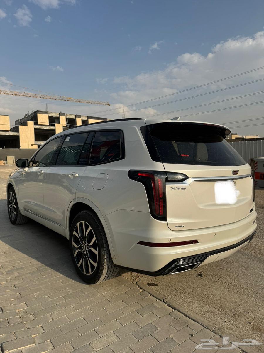 كاديلاك XT6 اعلى فئة 202263470229334913113