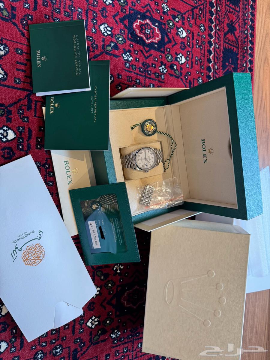 Rolex watch - Datejust 36  
Rolex Datejust63268980061187114