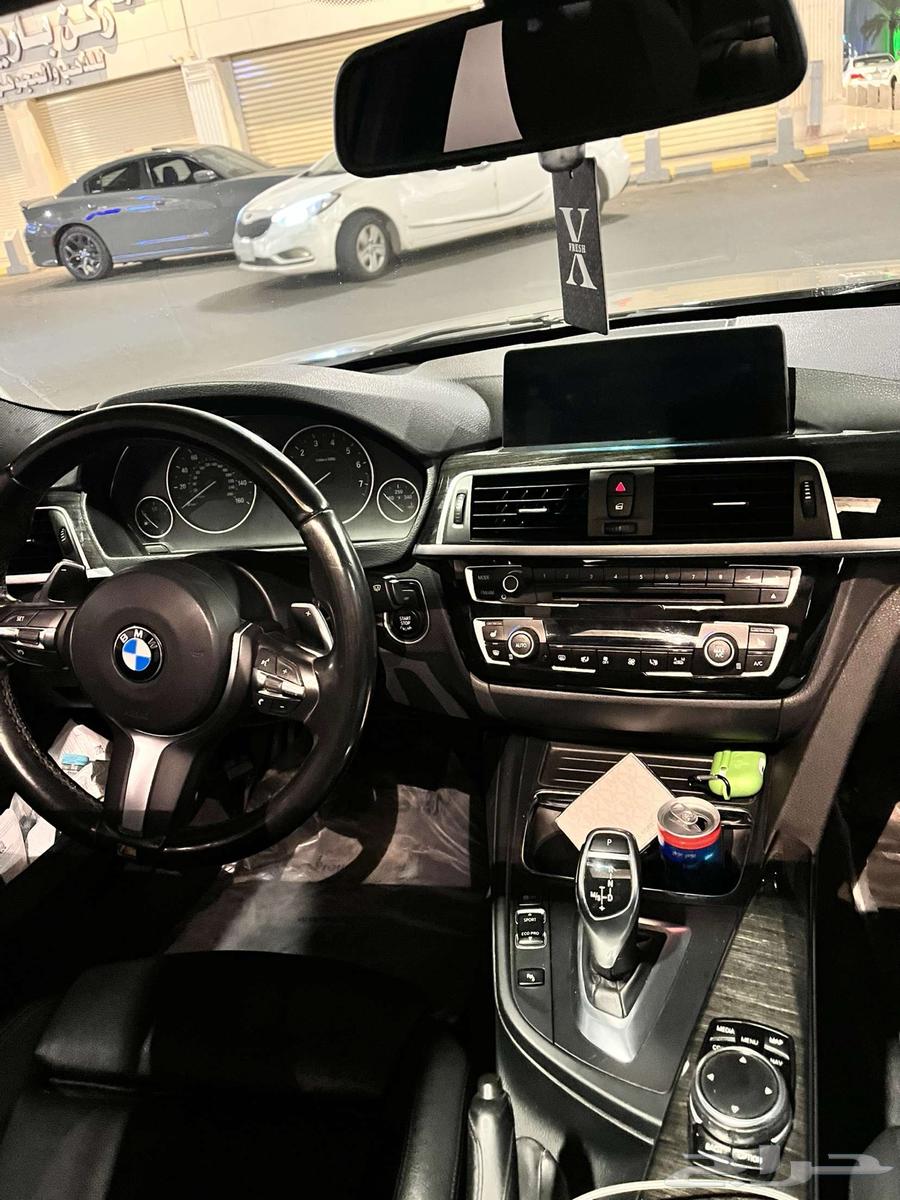 BMW 330i63470190534401111