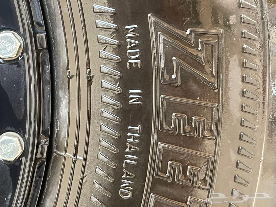 بوالين طقم أربع كفرات بالون مع الجنوط وبلف أمريكي apxe63470230292995114