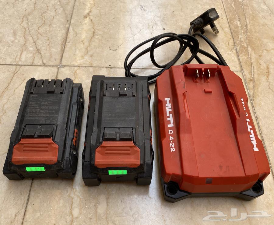 Hilti batteries and charger63268603022465112