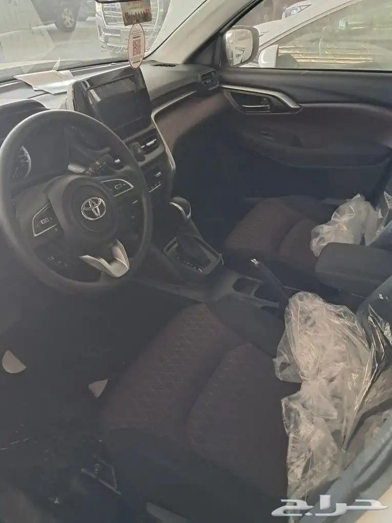 Toyota Urban 202563470182407937112