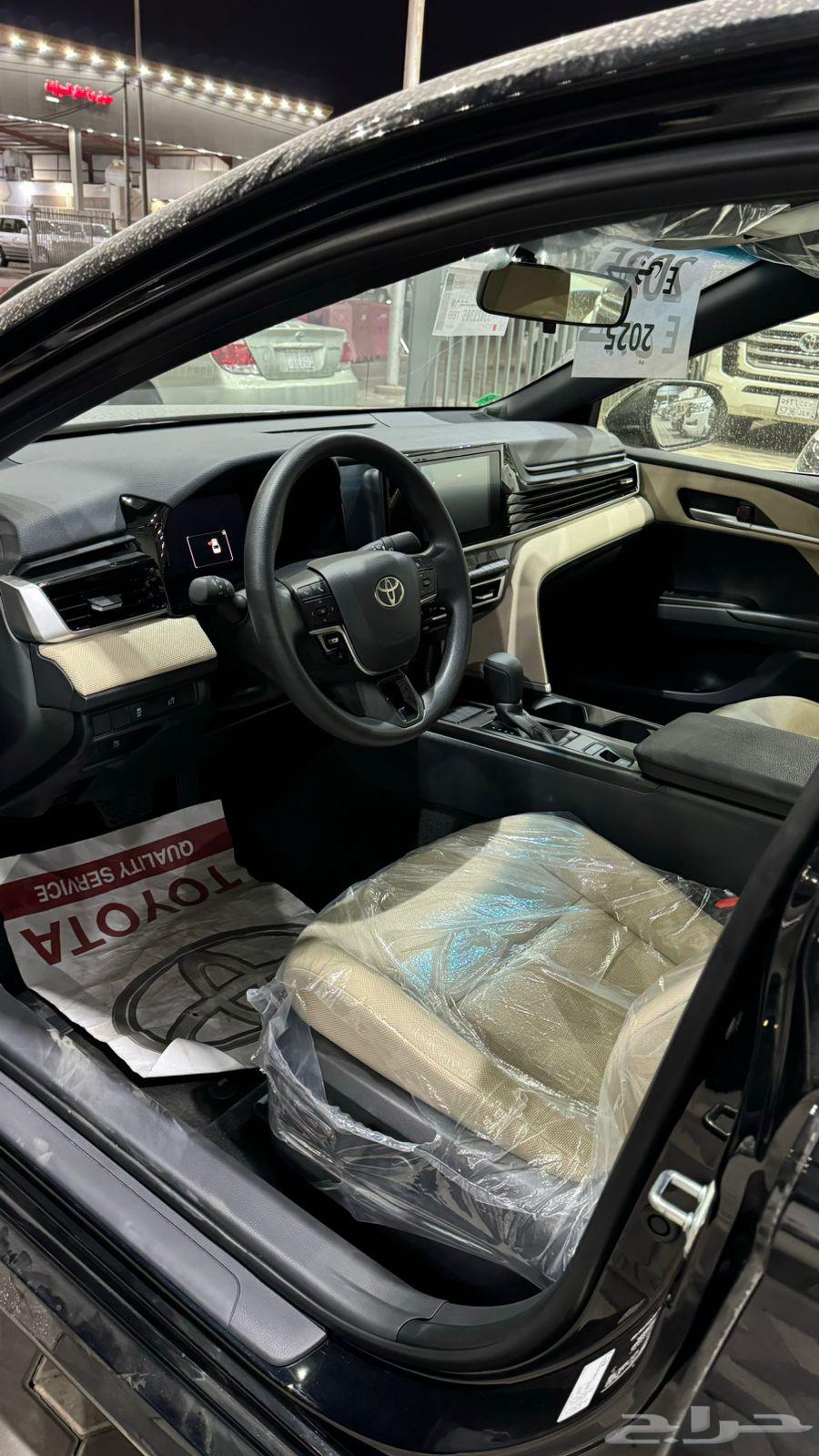 Toyota Camry 2025 Standard Black Gulf63470233965827114