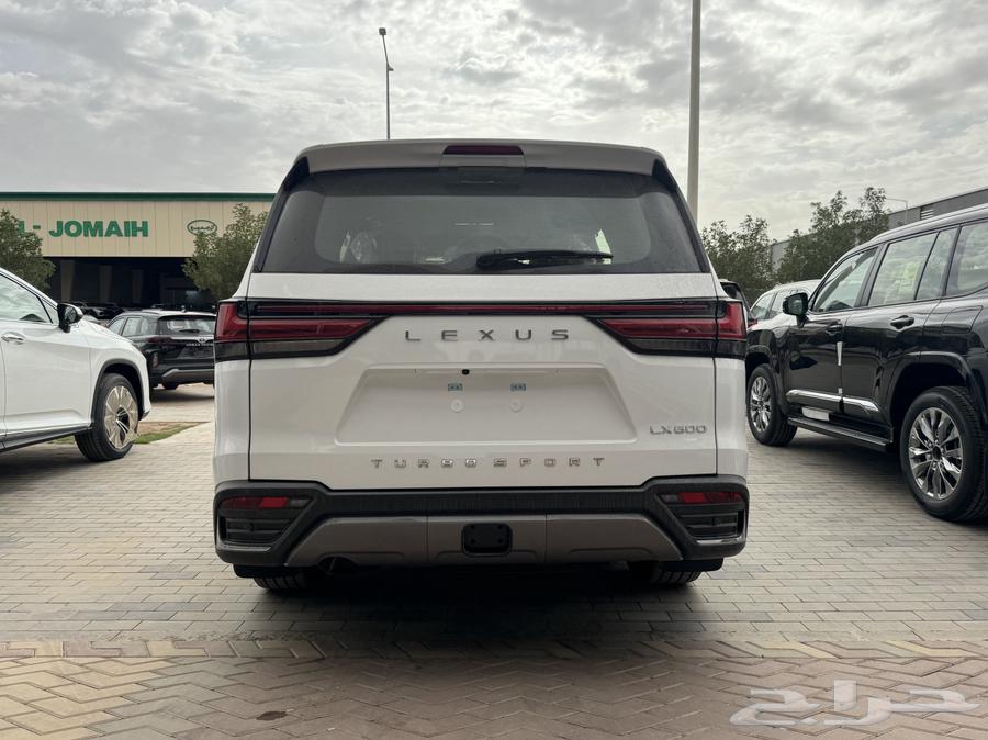 جيب لكزز (2024) BB بريمي بطاقه جمرك ابيض داخل كرزي63470224084994114