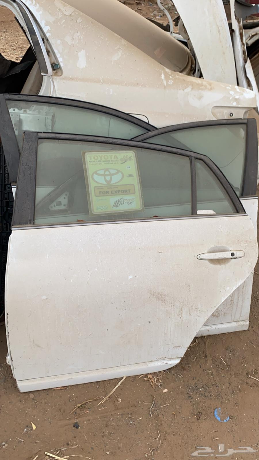 قطع غيار تويوتا افالون63470241540866112