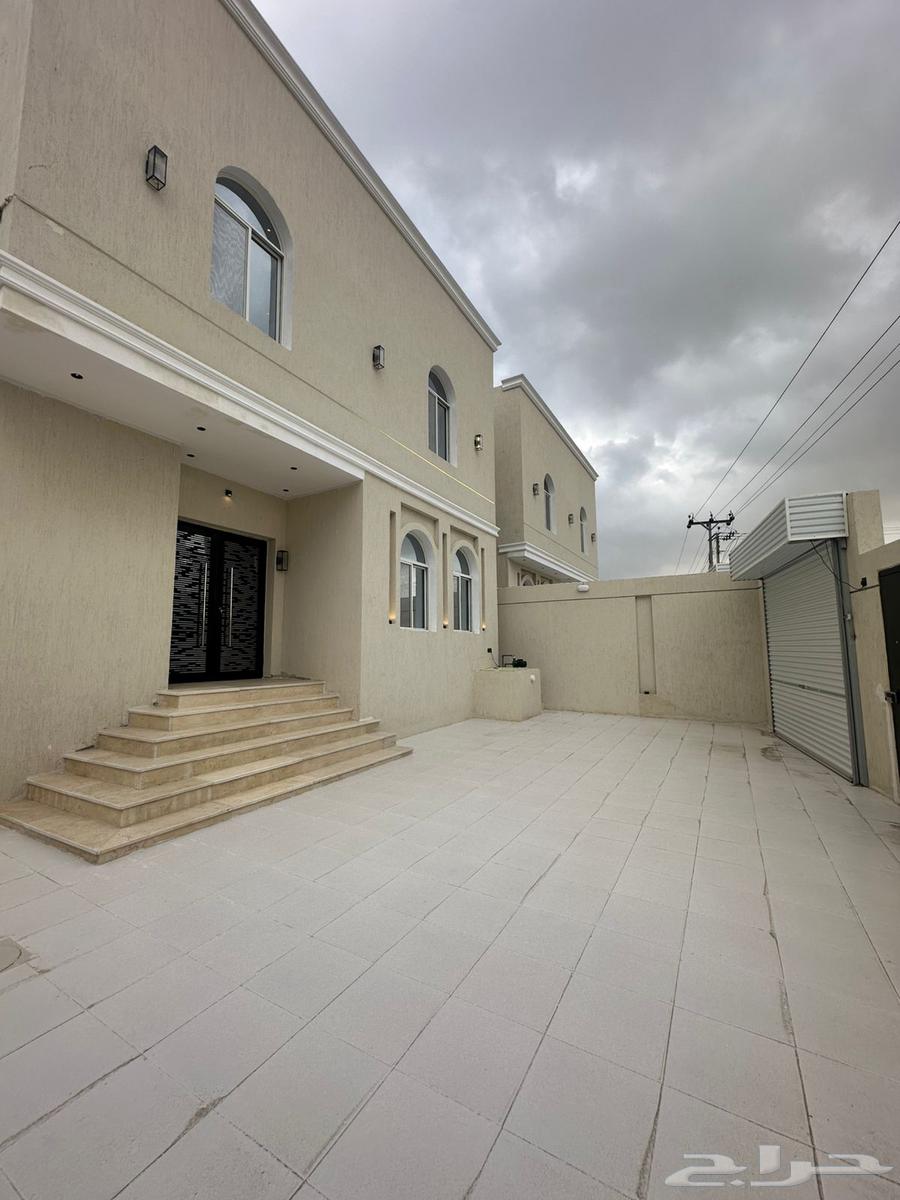 A luxurious two-story villa with an annex in Al-Masarat district, remaining villa63007258053891112