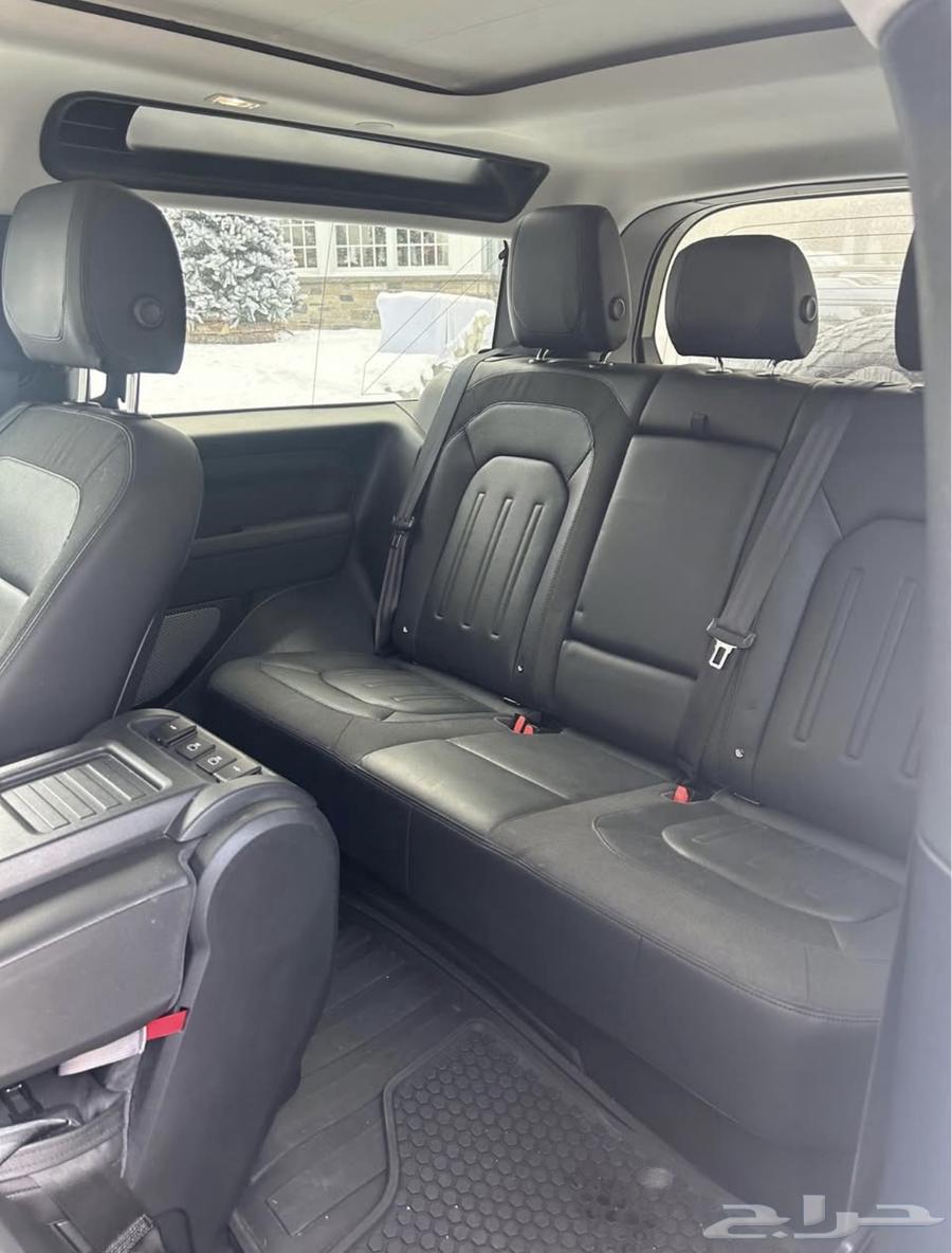 Defender 90 2021 in a special color63470252374274114
