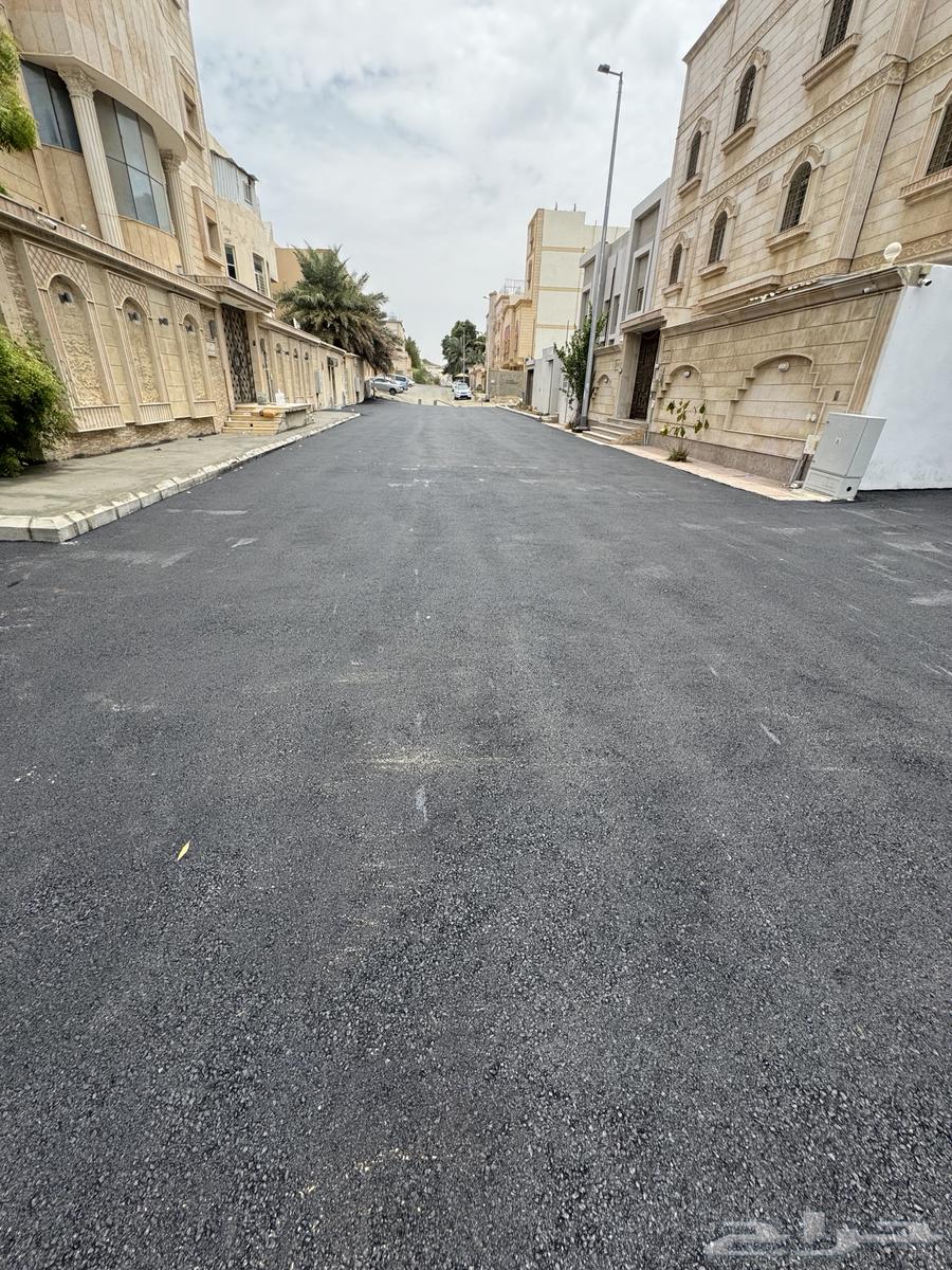 Asphalt paving, asphalt pavement, asphalt63007302152194112
