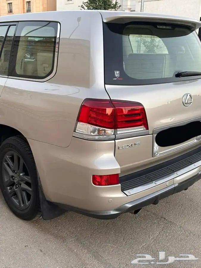جيب لكزس LX570 فل كامل DD63470252624514114