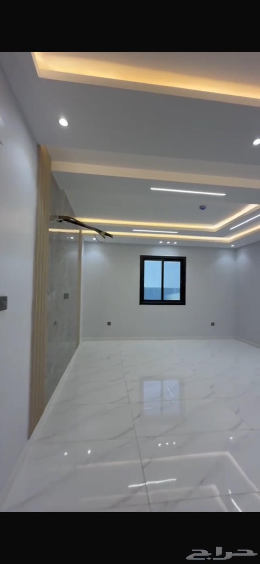 Apartments with private entrance and private roof63007221507202113