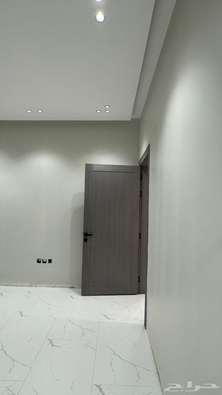 Villa for sale, corner Al-Hofuf, Ad-Dana district63007221381761114
