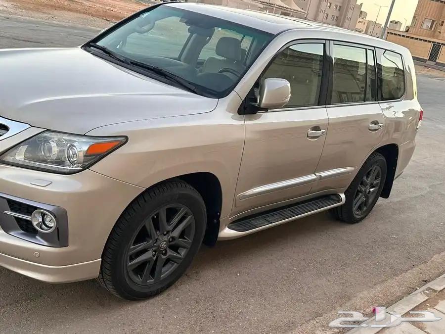 جيب لكزس LX570 فل كامل DD63470252624514113