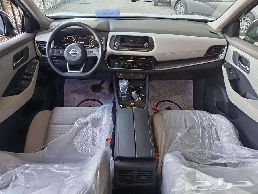 نيسان اكستريل 5 مقاعد ستاندر بدون دبل 202463435352011777112