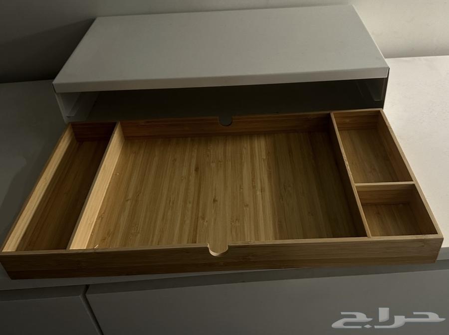 Screen stand laptop stand with compartments63267110777730112