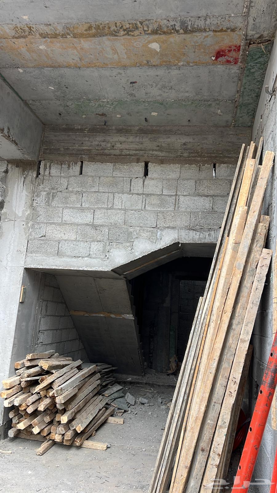 Building contractor63007383275395113
